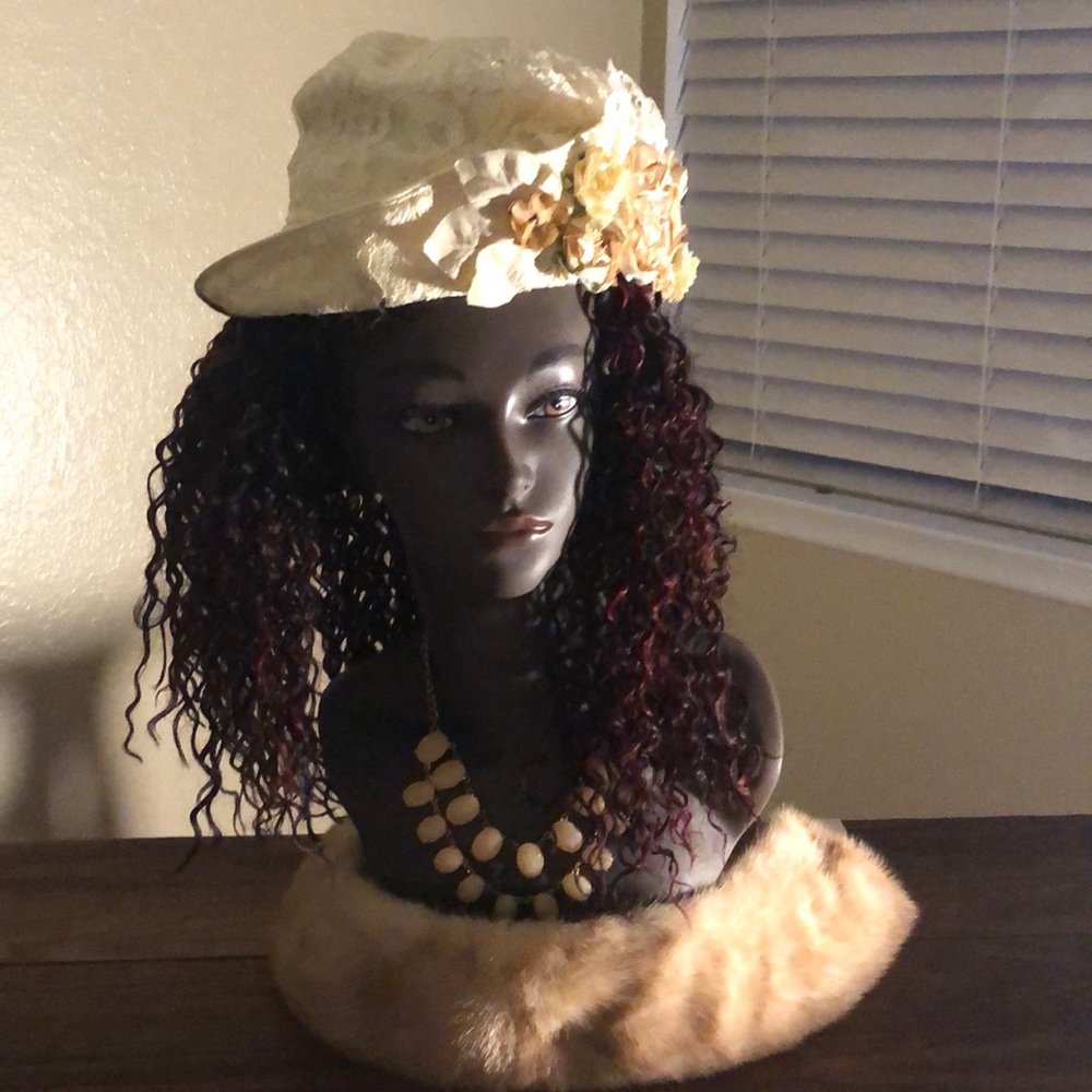 Rare Vintage Lace, Louise Green Hat.